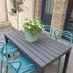 Maisonnette Individuelle Pour 4 Personnes 2 Terrasse - Design & Haute Qualite * Бурбур