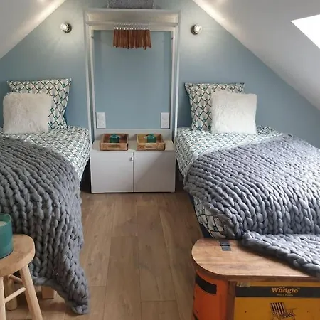 Maisonnette Individuelle Pour 4 Personnes 2 Terrasse - Design & Haute Qualite Bourbourg